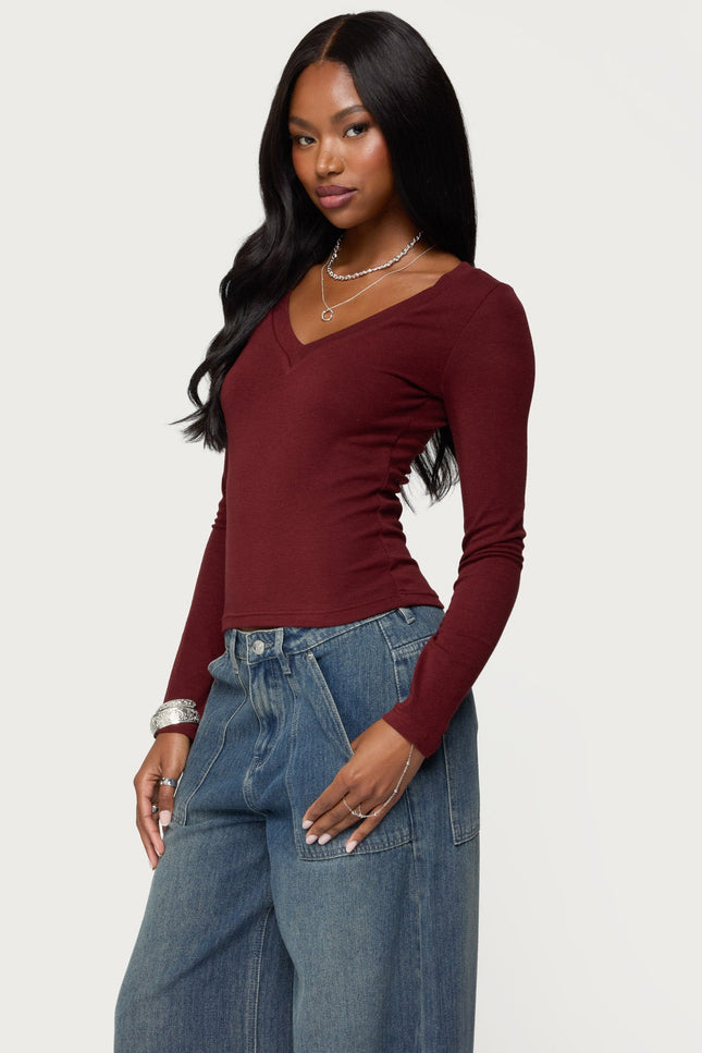 Larna V Neck Ribbed T Shirt - Burgundy