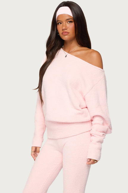 Plush Oversized Asymmetric Sweater - Light Pink
