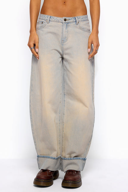 Kella Low Rise Baggy Jeans - Light Blue
