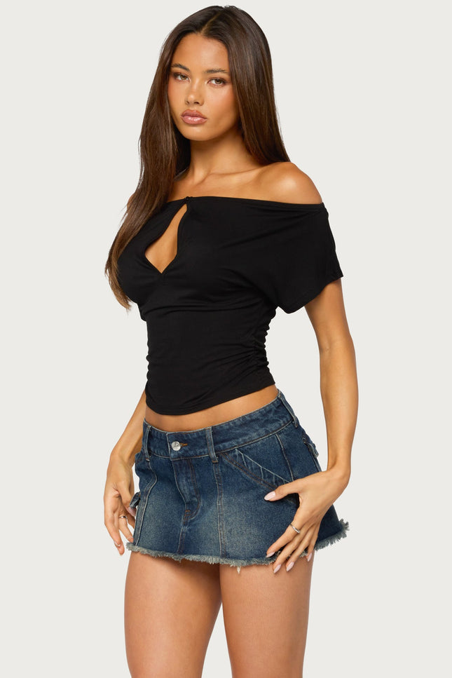 Hecate Off Shoulder Keyhole Top - Black