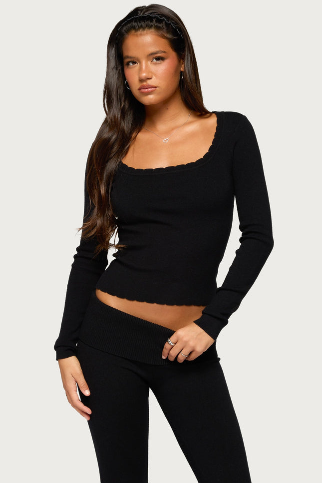 Raira Scalloped Knit Long Sleeve Top
